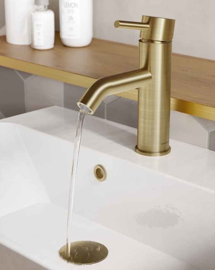 Bathroom faucet, premium wholesale construction materials for export to Africa.